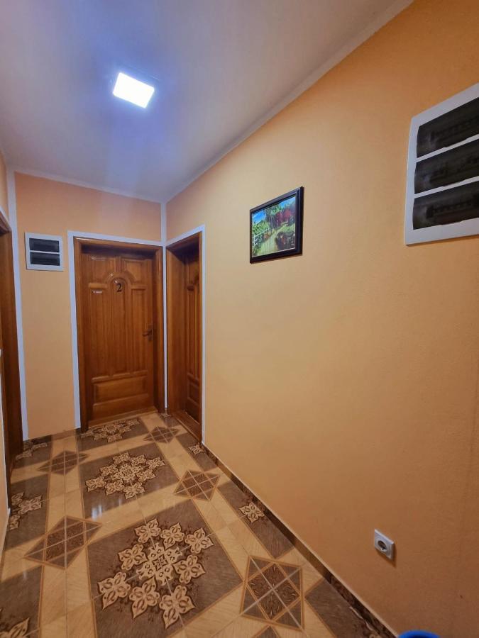 Grandino Holiday Rooms&Apartments Улцинь Экстерьер фото